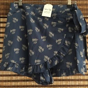 Sadie & Sage Mallory Printed Ruffle Skort!